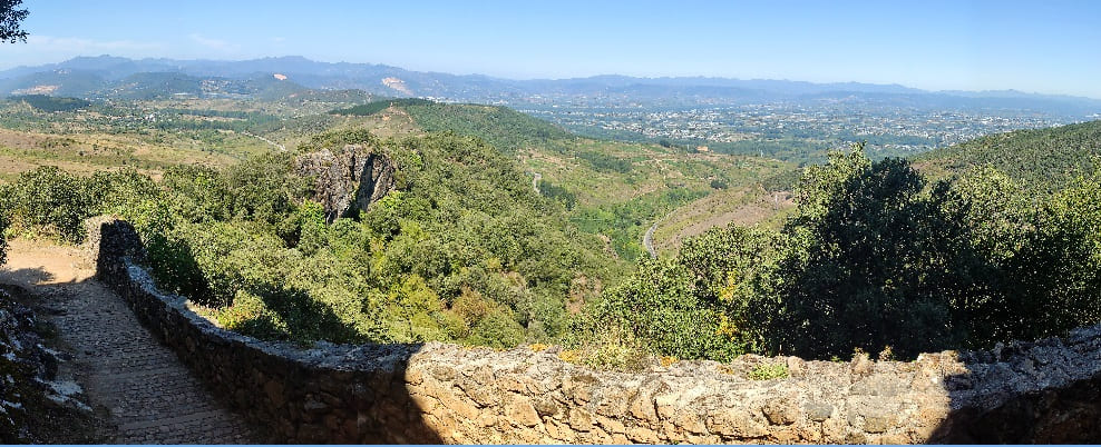 vistas desde el castillo de cornatel