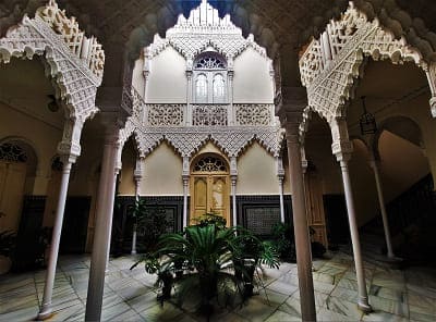 palacio familia peche, interior fregenal de la sierra