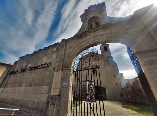 convento de san Francisco, fachada, medina de rioseco