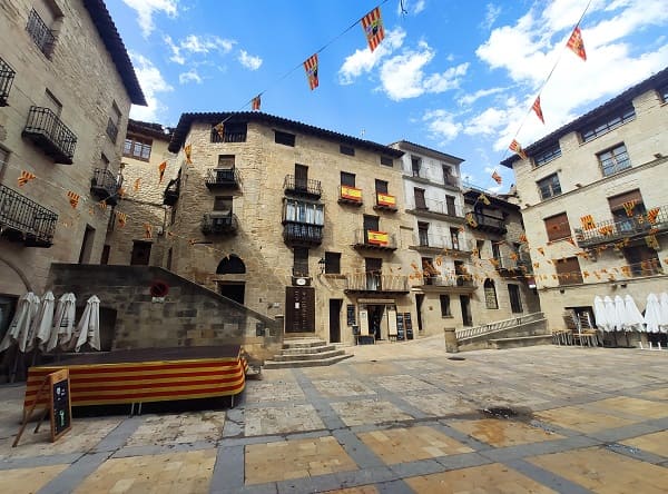 plaza Mayor de Valderrobres