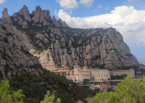 vista del monasterio de Monserrat