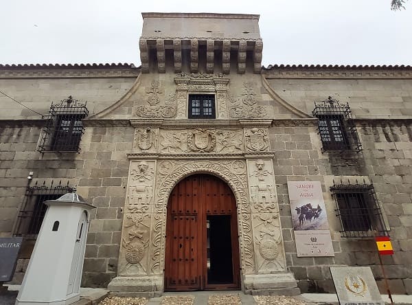 palacio Polentinos, museo, Avila