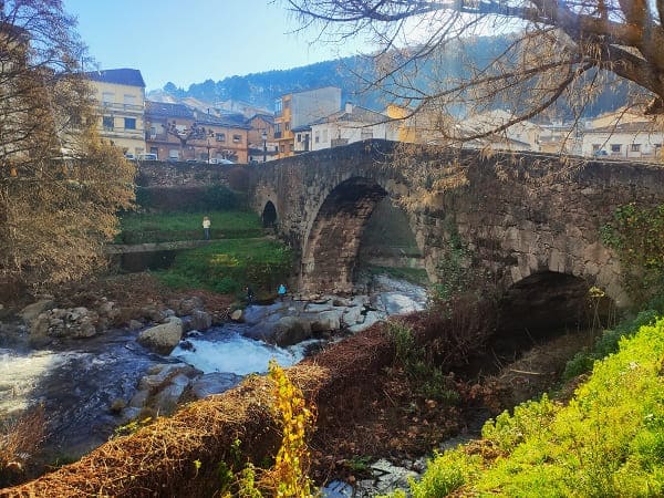 puente medieval Aquelcabos, Arenas de San Pedro