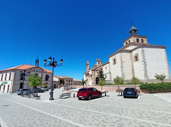 plaza Mayor de Adanero