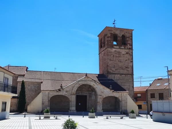 iglesia de calzada de valcunciel