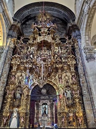 iglesia colegial del divino 
                Salvador, retablo sacramental, Sevilla