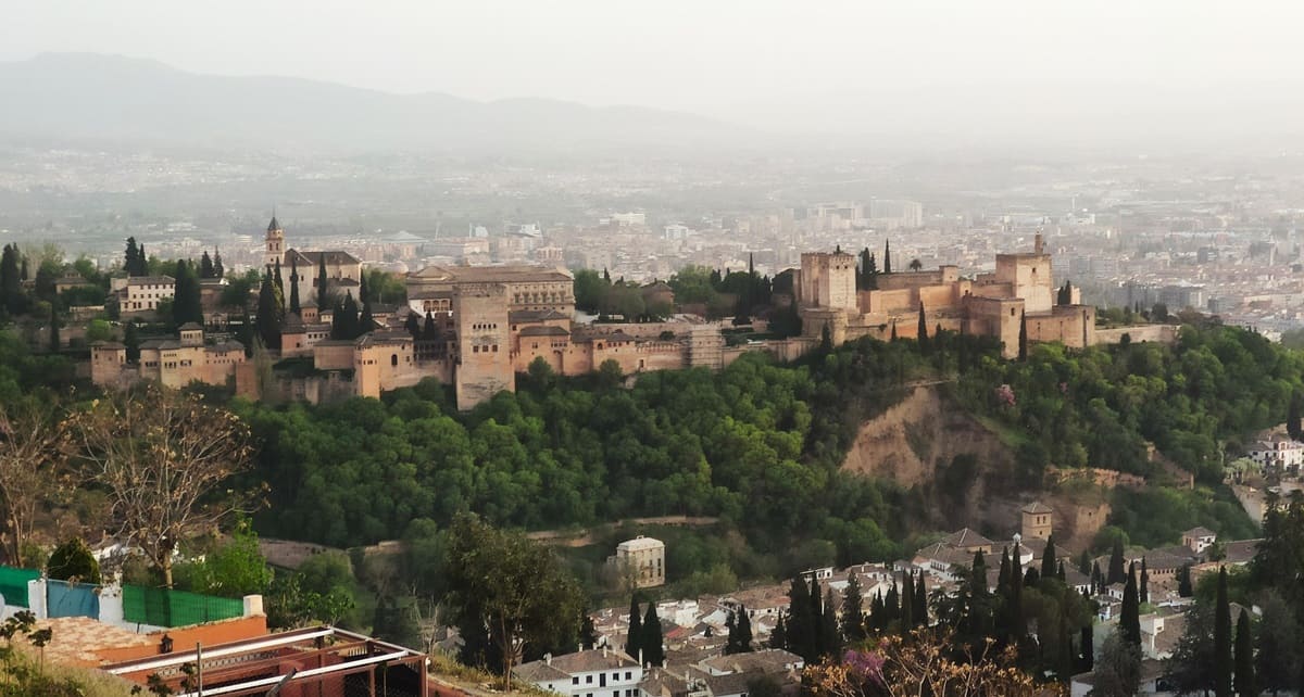 la Alhambra desde mirador de san Miguel, Granada