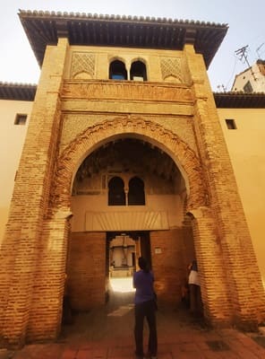 corral del carbon, puerta, Granada