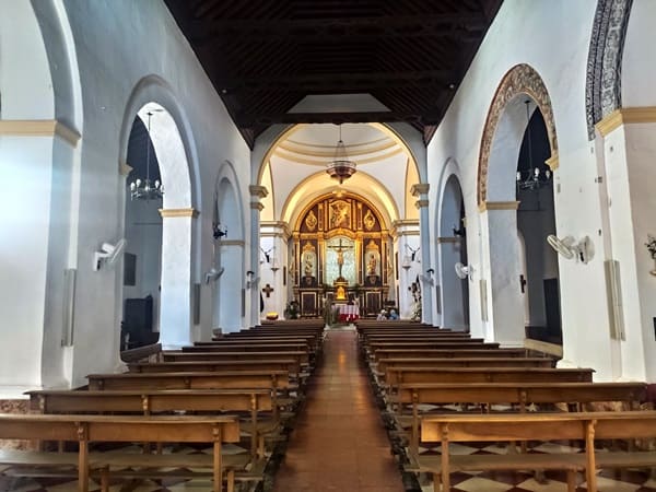 iglesia de san Antonio, interior, Frigiliana