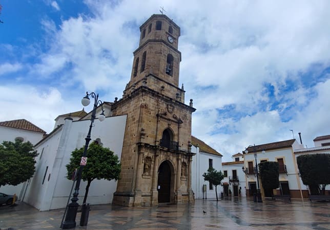 iglesia de San Isidro en Los Barrios