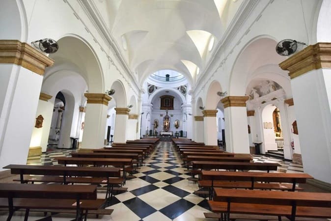 iglesia de San Isidro en Los Barrios