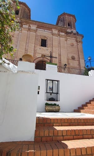 iglesia de san Antonio de Padua, Alpandeire