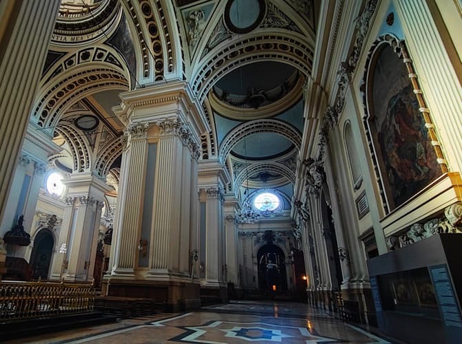 catedral del Pilar, interior