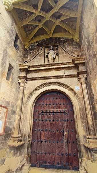 castillo-Iglesia de san Martin, Biel