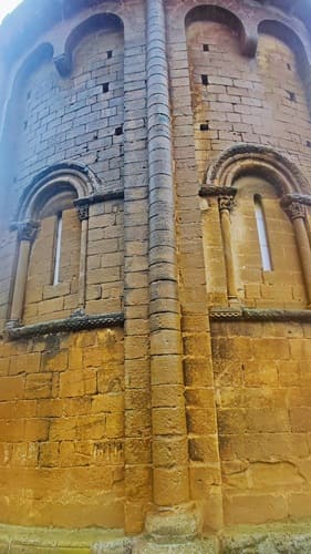 Iglesia de san Martín de Tours, detalle, Uncastillo