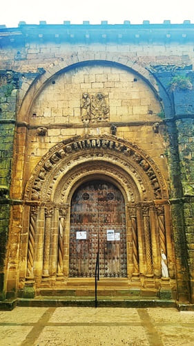 iglesia de santa María, puerta, Uncastillo